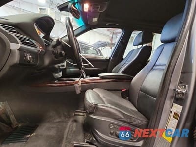 Zdjęcie 7 z 12 samochodu: 2008 BMW X5 3.0I VIN:5UXFE435X8L004091 - miniatura