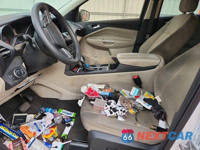 Zdjęcie 7 z 12 samochodu: 2019 FORD ESCAPE SE VIN:1FMCU0GDXKUA89335 - miniatura