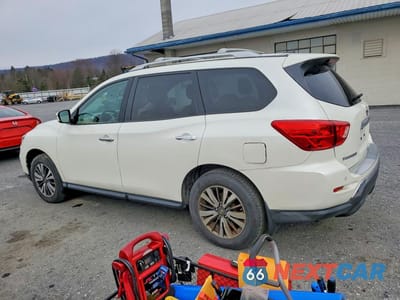 Drugie zdjęcie samochodu z przodu: 2017 NISSAN PATHFINDER SV VIN:5N1DR2MMXHC632719 - miniatura