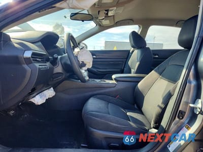 Zdjęcie 7 z 12 samochodu: 2019 NISSAN ALTIMA 2.5 S VIN:1N4BL4BV5KC230138 - miniatura