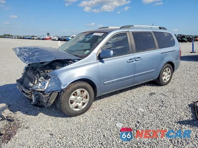 2010 KIA SEDONA BASE KNDMG4C3XA6350485 - główne zdjęcie licytacji z USA - miniatura
