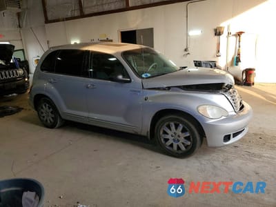 Czwarte zdjęcie samochodu z boku: 2006 CHRYSLER PT CRUISER TOURING VIN:3A8FY58B26T242332 - miniatura