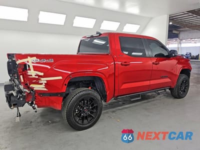 Trzecie zdjęcie samochodu z tyłu: 2025 TOYOTA TUNDRA LIMITED VIN:5TFWA5DB2SX245179 - miniatura