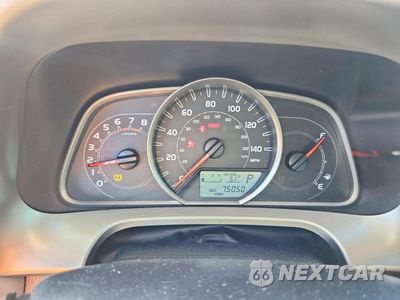 Zdjęcie 9 z 15 samochodu: 2015 TOYOTA RAV4 LE VIN:JTMZFREV0FJ059308 - miniatura
