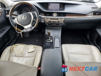 Zdjęcie 8 z 12 samochodu: 2013 LEXUS ES 350 BASE VIN:JTHBK1GG0D2058436 - miniatura