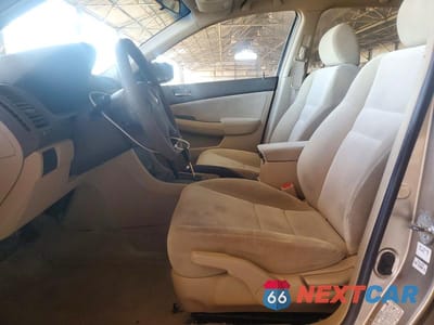 Zdjęcie 7 z 13 samochodu: 2003 HONDA ACCORD LX VIN:3HGCM56353G704163 - miniatura
