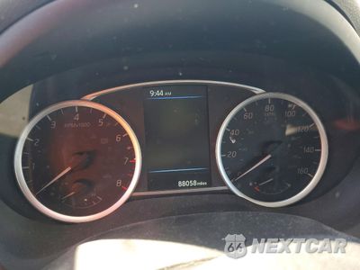 Zdjęcie 9 z 12 samochodu: 2019 NISSAN SENTRA S VIN:3N1AB7AP1KY357119 - miniatura