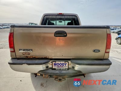 Zdjęcie 6 z 12 samochodu: 2006 FORD F250 SUPER DUTY VIN:1FTSW21P36EA10595 - miniatura