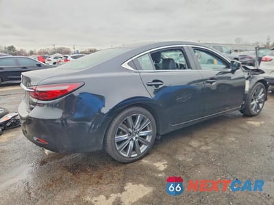 Trzecie zdjęcie samochodu z tyłu: 2021 MAZDA 6 TOURING VIN:JM1GL1VM7M1601364 - miniatura