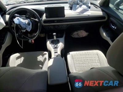 Zdjęcie 8 z 12 samochodu: 2026 HONDA HR-V LX VIN:3CZRZ1H33TM700480 - miniatura