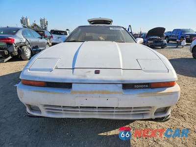 Piąte zdjęcie samochodu w środku: 1989 TOYOTA SUPRA BASE VIN:JT2MA70L7K0118446 - miniatura