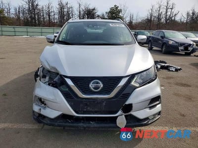 Piąte zdjęcie samochodu w środku: 2021 NISSAN ROGUE SPORT SV VIN:JN1BJ1BW2MW670796 - miniatura