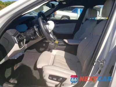 Zdjęcie 7 z 13 samochodu: 2022 BMW 540 I VIN:WBA53BJ01NWX78672 - miniatura