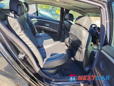 Zdjęcie 10 z 11 samochodu: 2006 BMW 750 LI VIN:WBAHN83596DT34634 - miniatura