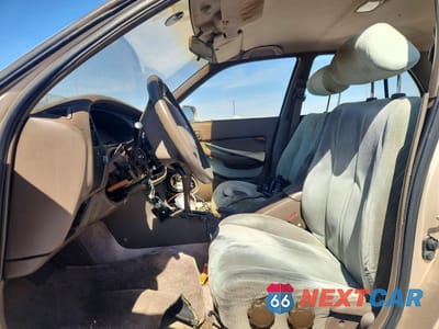 Zdjęcie 7 z 13 samochodu: 1993 TOYOTA CAMRY LE VIN:4T1SK12E2PU195678 - miniatura