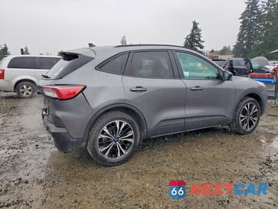 Trzecie zdjęcie samochodu z tyłu: 2021 FORD ESCAPE SEL VIN:1FMCU9H91MUB28153 - miniatura