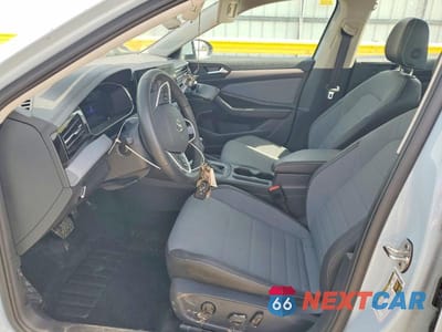 Zdjęcie 7 z 13 samochodu: 2025 VOLKSWAGEN JETTA SE VIN:3VW7X7BU6SM073468 - miniatura