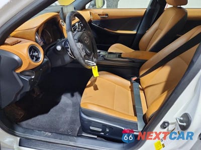Zdjęcie 7 z 12 samochodu: 2021 LEXUS IS 300 BASE VIN:JTHAA1D25M5116823 - miniatura