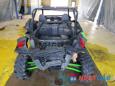 Zdjęcie 6 z 10 samochodu: 2023 KAWASAKI TERYX KRX 1000 UTILITY VEHICLE VIN:JKARFCA14PB519219 - miniatura