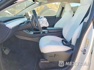 Zdjęcie 7 z 11 samochodu: 2023 TESLA MODEL Y VIN:7SAYGDEE9PA199989 - miniatura