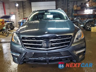 Piąte zdjęcie samochodu w środku: 2014 MERCEDES-BENZ ML 350 BLUETEC VIN:4JGDA2EB0EA340055 - miniatura