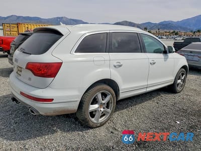 Trzecie zdjęcie samochodu z tyłu: 2014 AUDI Q7 PREMIUM VIN:WA1CMAFE0ED002836 - miniatura