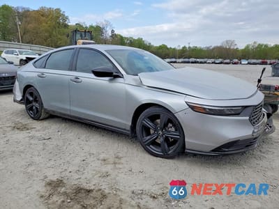 Czwarte zdjęcie samochodu z boku: 2024 HONDA ACCORD HYBRID SPORT-L VIN:1HGCY2F76RA020493 - miniatura