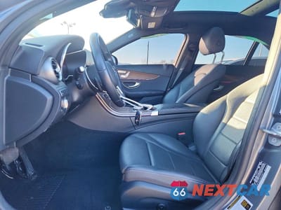 Zdjęcie 7 z 12 samochodu: 2021 MERCEDES-BENZ C 300 4MATIC VIN:W1KWF8EB3MR608877 - miniatura