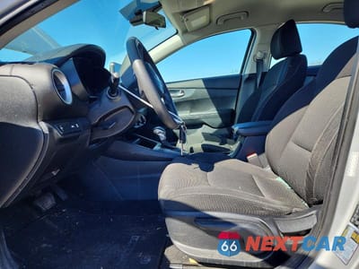 Zdjęcie 7 z 11 samochodu: 2020 KIA FORTE LXS VIN:3KPF24AD7LE259206 - miniatura