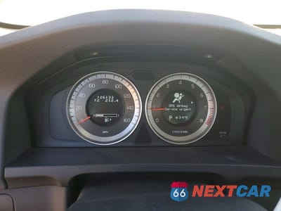 Zdjęcie 9 z 11 samochodu: 2013 VOLVO S60 T5 VIN:YV1612FH6D2174904 - miniatura