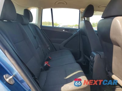 Zdjęcie 11 z 14 samochodu: 2018 VOLKSWAGEN TIGUAN LIMITED VIN:WVGAV7AX7JK003313 - miniatura