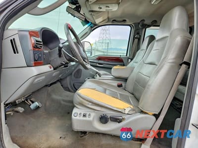 Zdjęcie 7 z 11 samochodu: 2006 FORD F250 SUPER DUTY VIN:1FTSW20P36EA65212 - miniatura