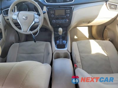 Zdjęcie 8 z 12 samochodu: 2015 NISSAN ROGUE S VIN:5N1AT2MV5FC764720 - miniatura