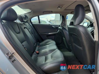 Zdjęcie 10 z 12 samochodu: 2017 VOLVO S60 PREMIER VIN:LYV402HK4HB153210 - miniatura
