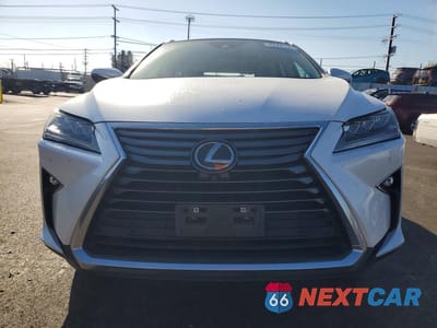 Piąte zdjęcie samochodu w środku: 2018 LEXUS RX 350 BASE VIN:2T2ZZMCA2JC114884 - miniatura
