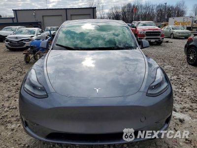 Piąte zdjęcie samochodu w środku: 2024 TESLA MODEL Y VIN:7SAYGAEEXRF159604 - miniatura
