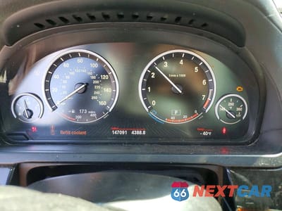 Zdjęcie 9 z 11 samochodu: 2013 BMW 740 I VIN:WBAYA6C56DD143380 - miniatura