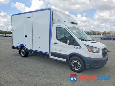 Czwarte zdjęcie samochodu z boku: 2021 FORD TRANSIT DELIVERY TRUCK VIN:1FDBW5Z88MKA84376 - miniatura