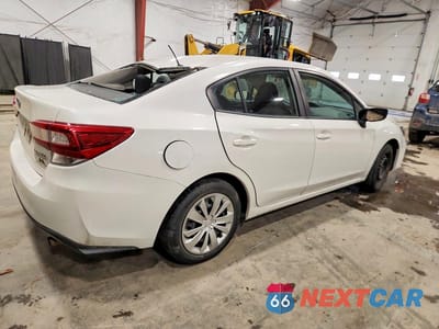 Trzecie zdjęcie samochodu z tyłu: 2019 SUBARU IMPREZA VIN:4S3GKAA64K3610325 - miniatura