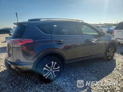 Trzecie zdjęcie samochodu z tyłu: 2017 TOYOTA RAV4 LE VIN:JTMZFREV5HJ148410 - miniatura