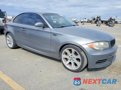 Czwarte zdjęcie samochodu z boku: 2009 BMW 135 I VIN:WBAUC73569VK94851 - miniatura