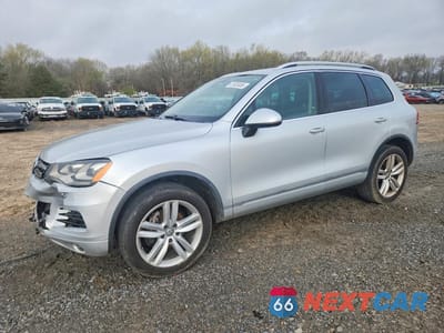 2014 VOLKSWAGEN TOUAREG V6 WVGEF9BPXED009187 - główne zdjęcie licytacji z USA - miniatura