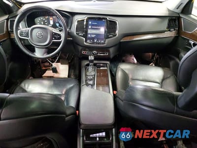 Zdjęcie 8 z 12 samochodu: 2016 VOLVO XC90 T6 VIN:YV4A22PK4G1061130 - miniatura