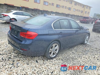 Trzecie zdjęcie samochodu z tyłu: 2017 BMW 330 XI VIN:WBA8D9G36HNU66393 - miniatura