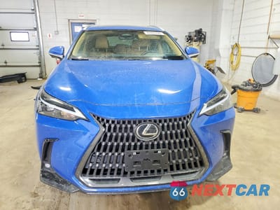 Piąte zdjęcie samochodu w środku: 2025 LEXUS NX 350H PREMIUM VIN:2T2GKCEZ2SC050775 - miniatura