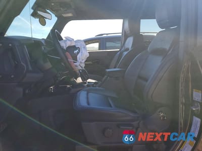 Zdjęcie 7 z 12 samochodu: 2024 FORD BRONCO BIG BEND VIN:1FMDE7AH7RLB07795 - miniatura