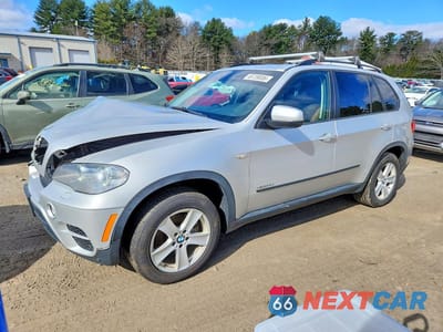 2012 BMW X5 XDRIVE35D 5UXZW0C50CL673269 - główne zdjęcie licytacji z USA - miniatura