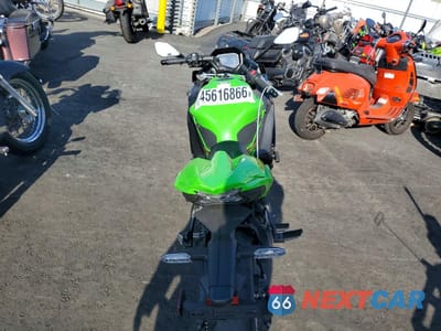 Zdjęcie 6 z 9 samochodu: 2024 KAWASAKI EX650 P VIN:ML5EXEP11RDAC8840 - miniatura
