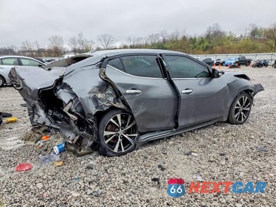 Trzecie zdjęcie samochodu z tyłu: 2018 NISSAN MAXIMA 3.5 SV VIN:1N4AA6AP0JC382021 - miniatura