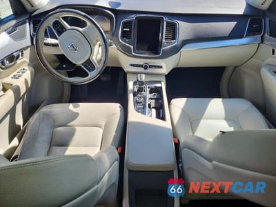 Zdjęcie 8 z 13 samochodu: 2016 VOLVO XC90 T5 VIN:YV4102KK6G1060543 - miniatura